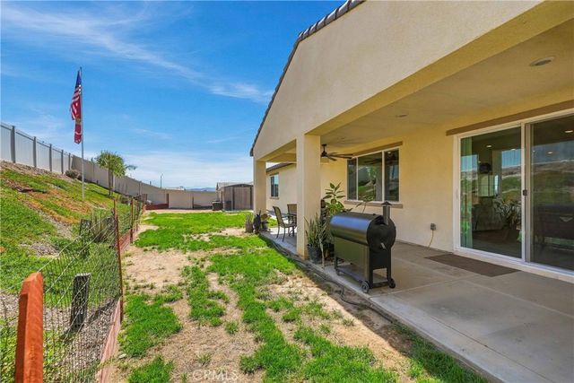 1560 Foothill, Banning, CA 92220