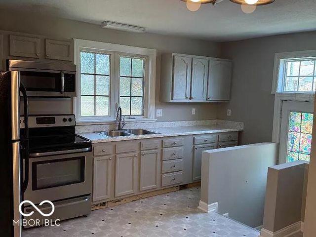 1610 19th Street, Columbus, IN 47201