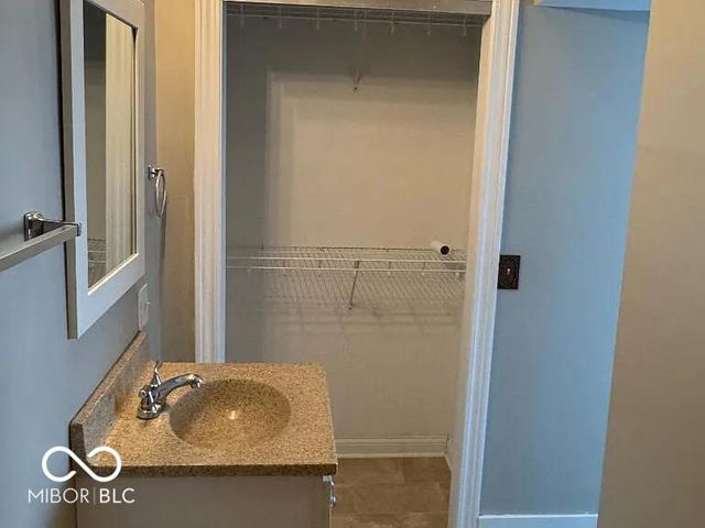 1610 19th Street, Columbus, IN 47201