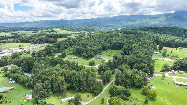 7375 Erwin Highway, Chuckey, TN 37641