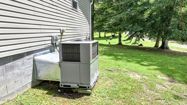 7375 Erwin Highway, Chuckey, TN 37641