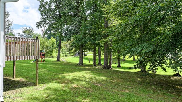 7375 Erwin Highway, Chuckey, TN 37641