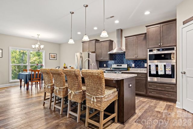 206 N Harbor Watch Drive, Statesville, NC 28677
