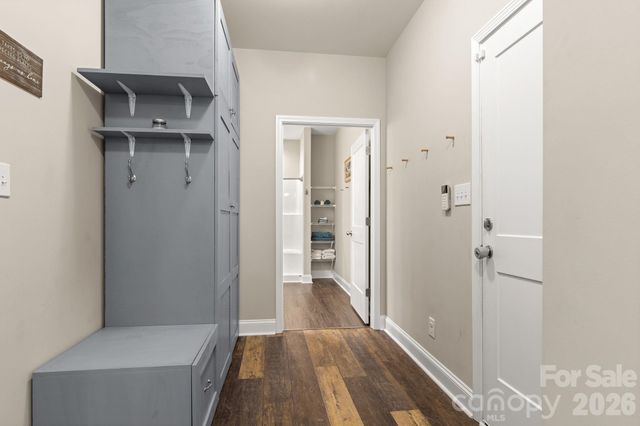 206 N Harbor Watch Drive, Statesville, NC 28677