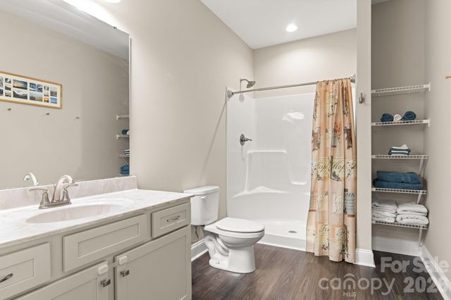 206 N Harbor Watch Drive, Statesville, NC 28677