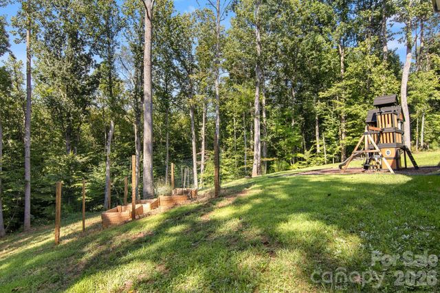 206 N Harbor Watch Drive, Statesville, NC 28677