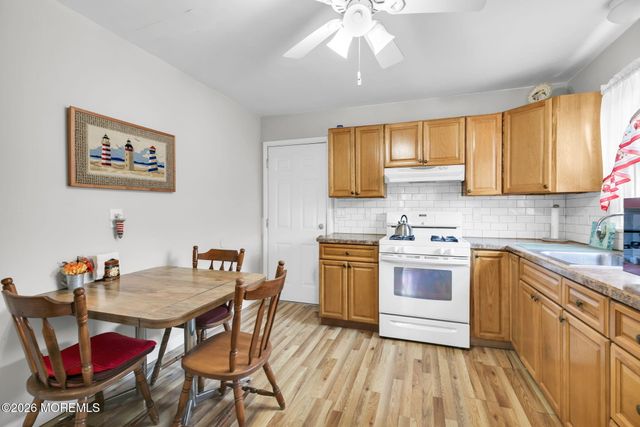 21 Saint Marks Place, Keansburg, NJ 07734