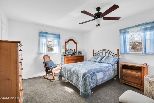 21 Saint Marks Place, Keansburg, NJ 07734