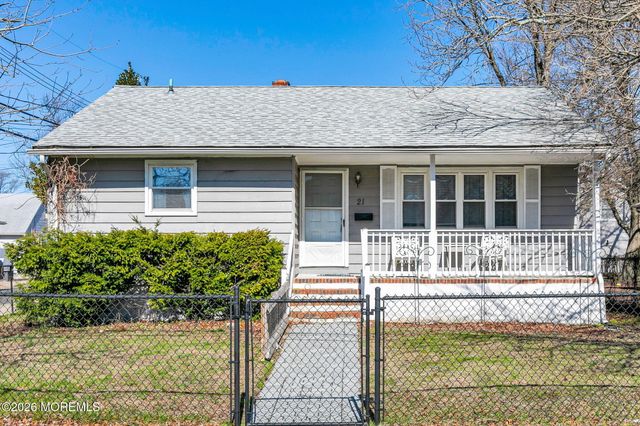21 Saint Marks Place, Keansburg, NJ 07734