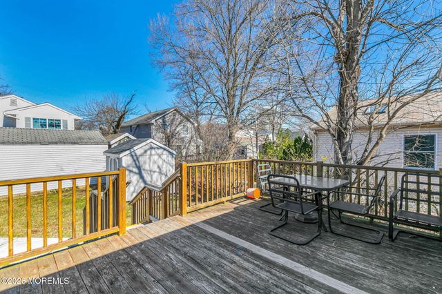 21 Saint Marks Place, Keansburg, NJ 07734