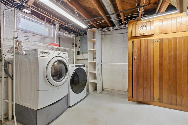 2109 Victory Drive, Cedar Falls, IA 50613