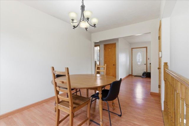 2109 Victory Drive, Cedar Falls, IA 50613