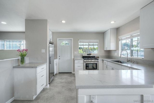 2698 Carlow Street, El Cajon, CA 92020