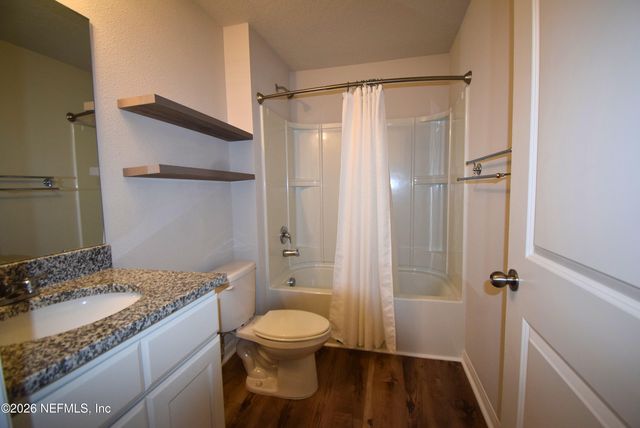 195 RIVER RIDGE Place, Welaka, FL 32193