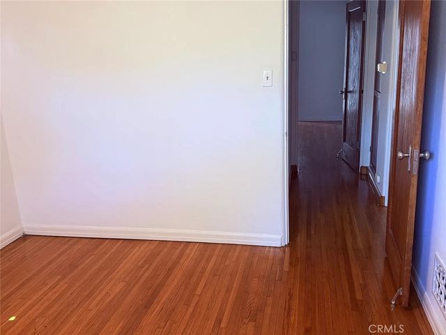 1023 S Stanley Avenue, Los Angeles, CA 90019