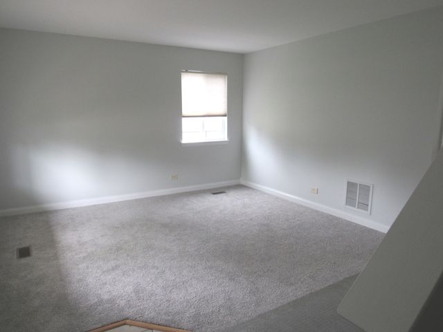 1418 Ridge Road, South Elgin, IL 60177