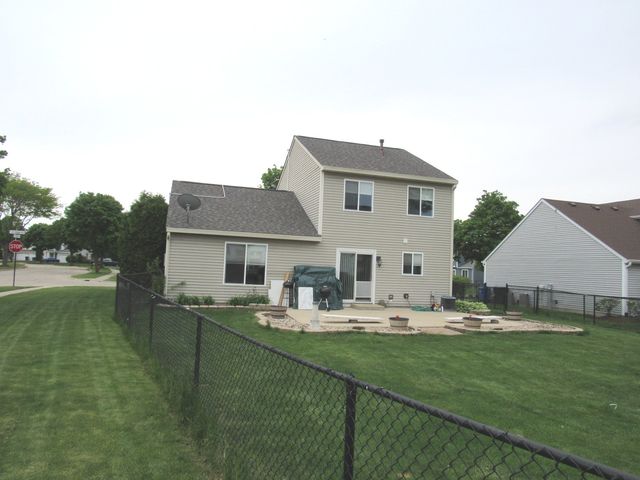 1418 Ridge Road, South Elgin, IL 60177