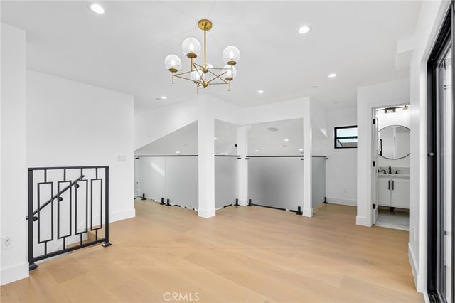 110 S Irena Avenue A, Redondo Beach, CA 90277