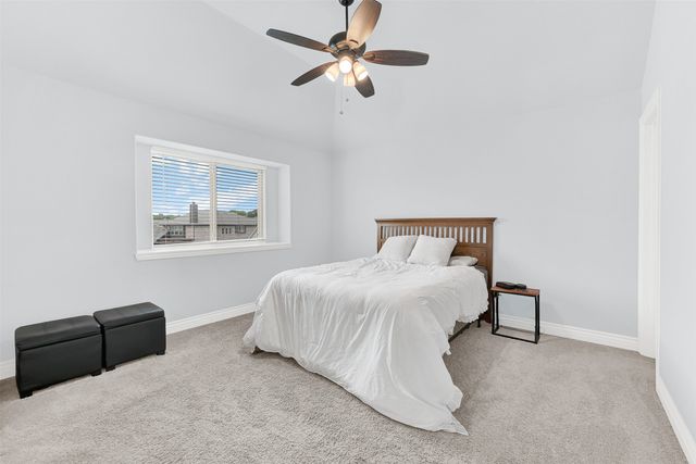 2413 Turning Leaf Lane, Midlothian, TX 76065