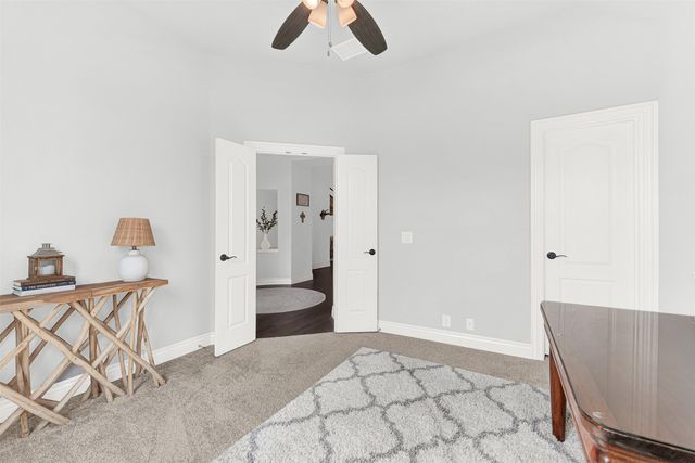 2413 Turning Leaf Lane, Midlothian, TX 76065