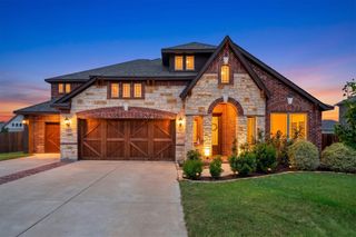 2413 Turning Leaf Lane, Midlothian, TX 76065