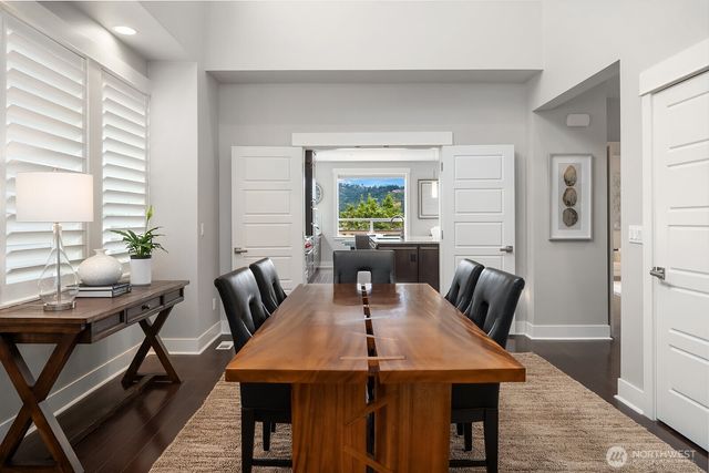 3857 201st Court SE, Sammamish, WA 98075