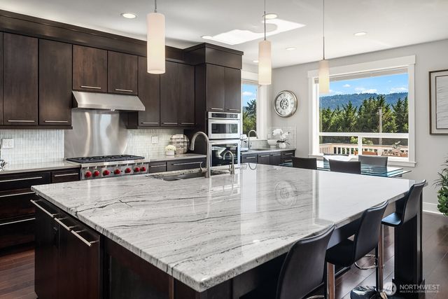 3857 201st Court SE, Sammamish, WA 98075