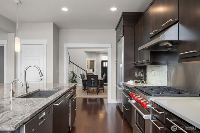 3857 201st Court SE, Sammamish, WA 98075