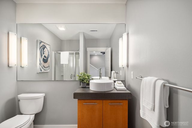 3857 201st Court SE, Sammamish, WA 98075