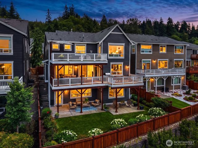 3857 201st Court SE, Sammamish, WA 98075
