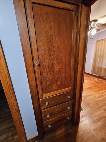 710 Pottawatomie Street, Hiawatha, KS 66434