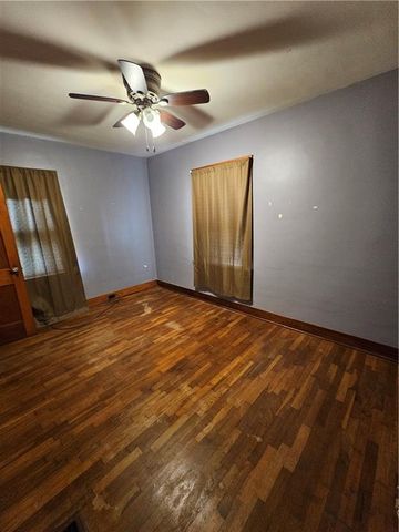 710 Pottawatomie Street, Hiawatha, KS 66434