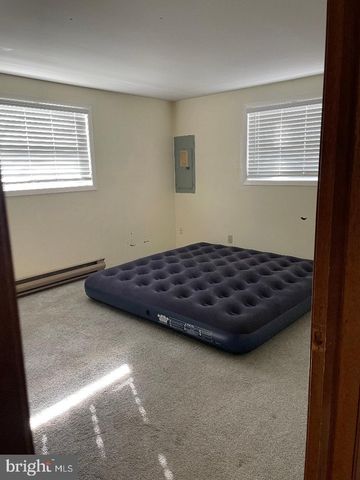 5116 IROQUOIS ST, Tobyhanna, PA 18466