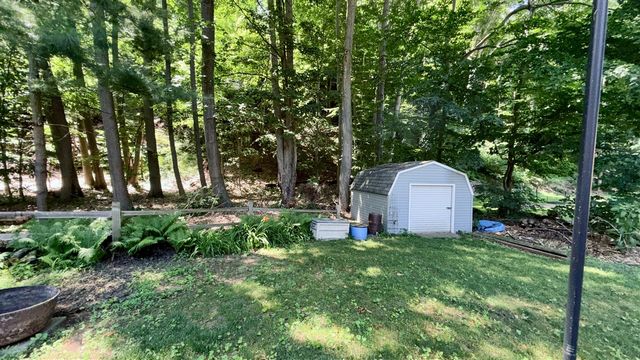 12637 Lakeshore Drive, Grand Haven, MI 49417