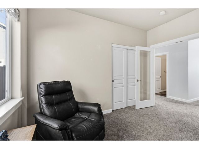 2527 PARK VIEW Dr, Eugene, OR 97408