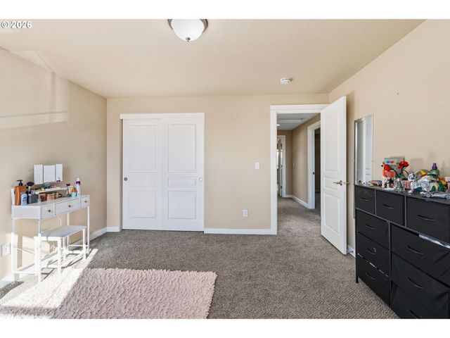 2527 PARK VIEW Dr, Eugene, OR 97408