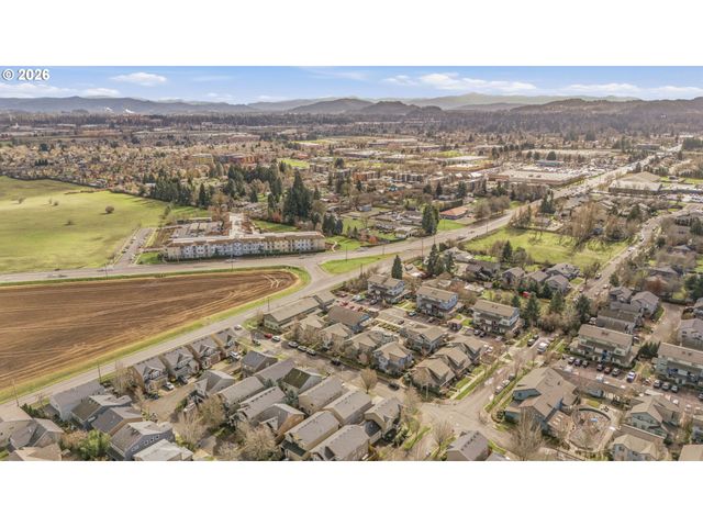 2527 PARK VIEW Dr, Eugene, OR 97408