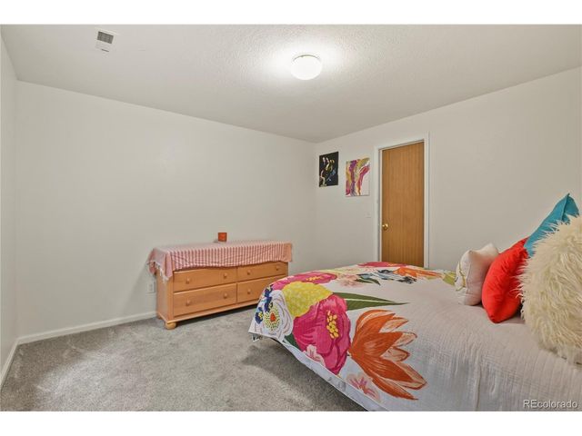 635 Fleming St, Colorado Springs, CO 80911