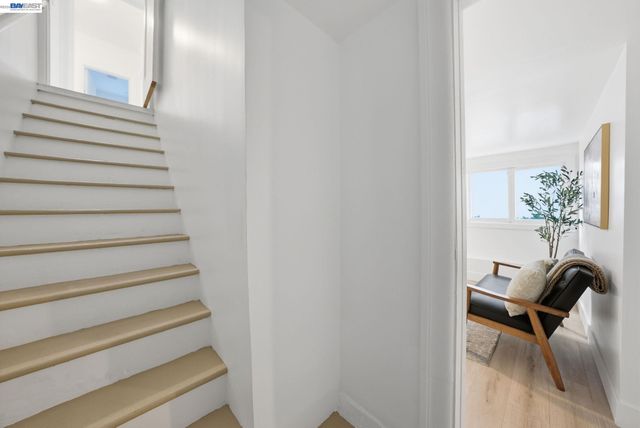 661 Brookwood Pl, Oakland, CA 94610