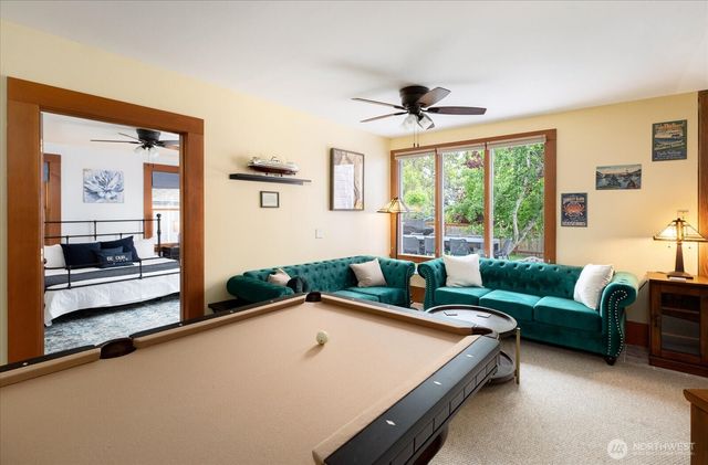 702 N Main Street, Coupeville, WA 98239