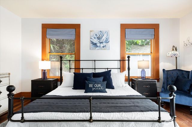 702 N Main Street, Coupeville, WA 98239