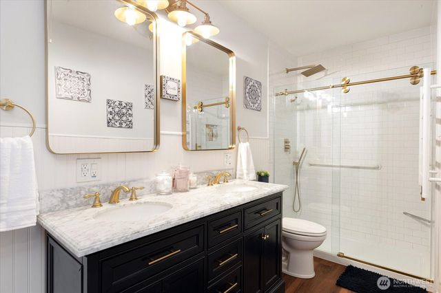 702 N Main Street, Coupeville, WA 98239