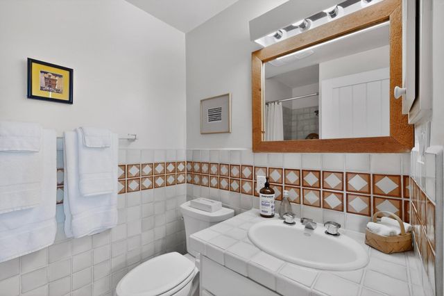 334 Otero 14-2, Santa Fe, NM 87501