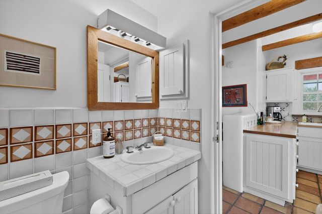 334 Otero 14-2, Santa Fe, NM 87501