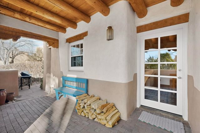 334 Otero 14-2, Santa Fe, NM 87501