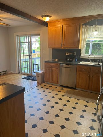 47 Robin Street, Bristol, CT 06010