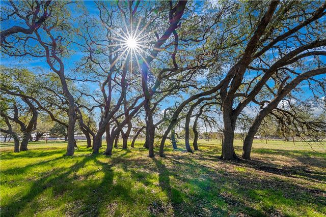 2444 Purgatory Road, New Braunfels, TX 78132