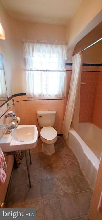322 ROBERTS MILL RD, Taneytown, MD 21787