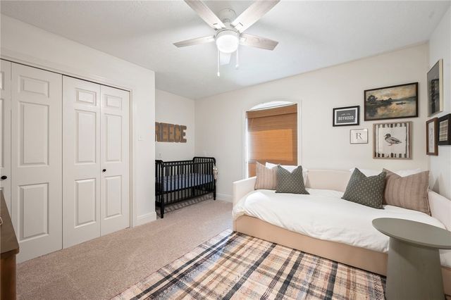 2002 Pinewood Drive, Bryan, TX 77807