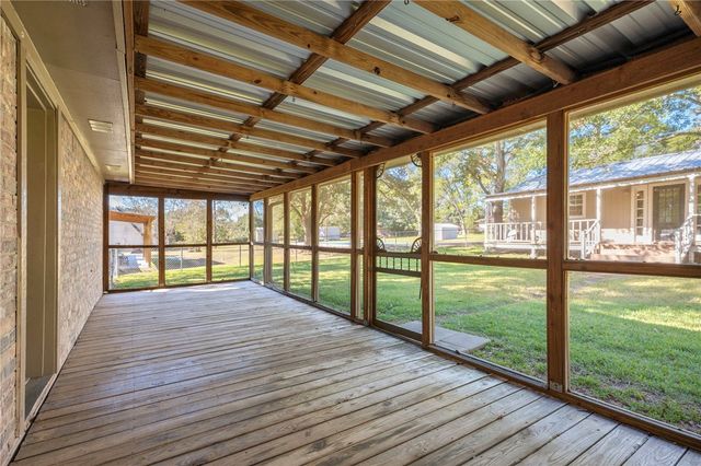 2002 Pinewood Drive, Bryan, TX 77807